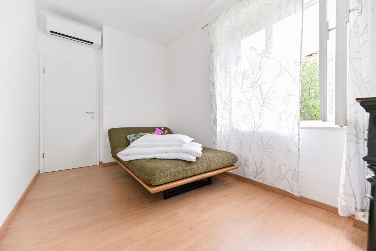 Apartman Maraska Zara Esterno foto